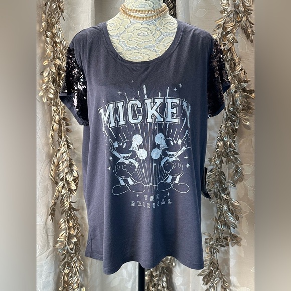 torrid Tops - Torrid Disney Mickey Mouse 90th Anniversary Sequin Sleeve‎ graphic tee 00 M/L